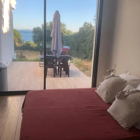 Apartment 4 Couchages, Climatise A 150m De La Route Des Sanguinaires, Parking Prive *