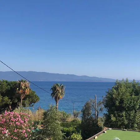 4 Couchages, Climatise A 150m De La Route Des Sanguinaires, Parking Prive